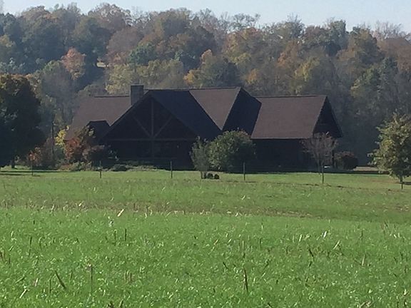 2nd image of 622 Walker Ln