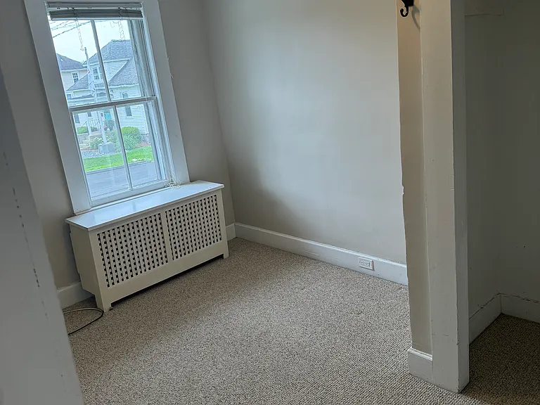 Bonus room off of Bedroom 1