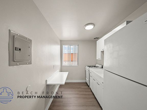 4th image of 12318 Birch Ave #7