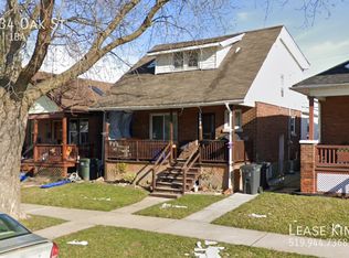 1034 Oak St, Windsor, ON N9A5G4