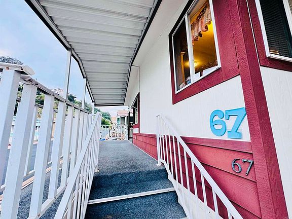 5th image of 3131 Valley Rd Space 67