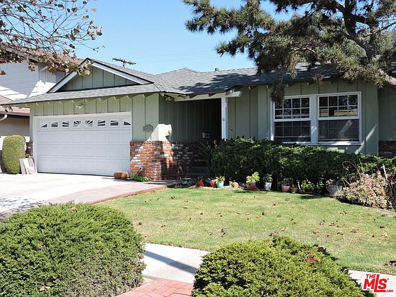 2nd image of 23518 Evalyn Ave