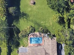 11100 SW 74th Ct, Pinecrest, FL 33156