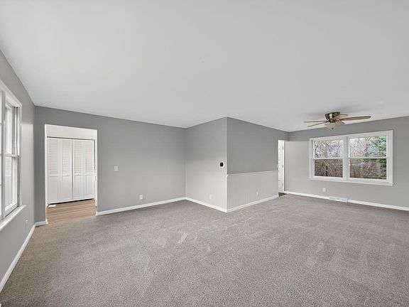 3rd image of 1710 Idlewild Dr
