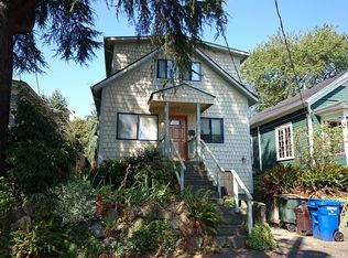 325 Coryell Ct E, Seattle, WA 98112