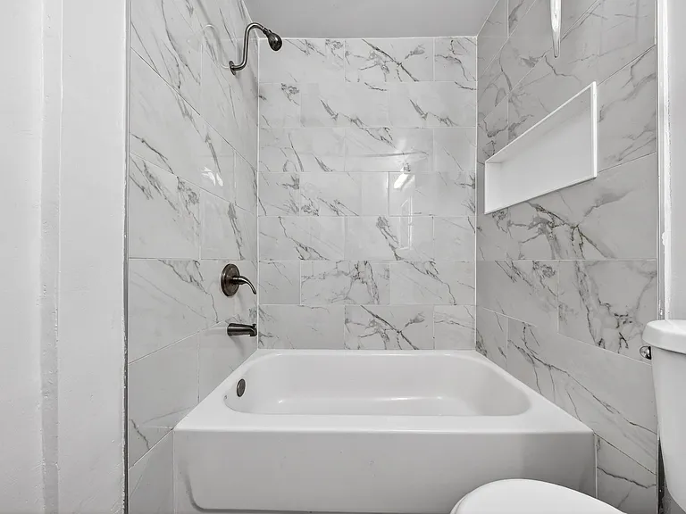 15114 Dickens St. — Photo 14