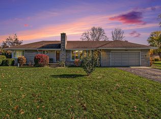 55950 Riverdale Dr, Elkhart, IN 46514