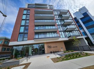 699 Sheppard Ave E #105, Toronto, ON M2K 2Z3