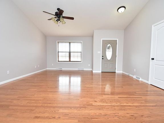 4th image of 1743 Morgan Ct