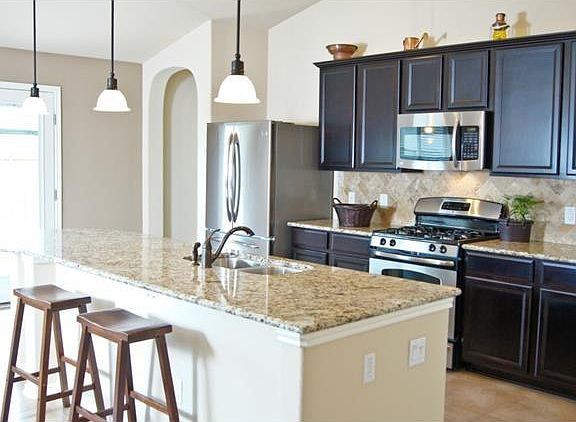 all kitchen appliances included