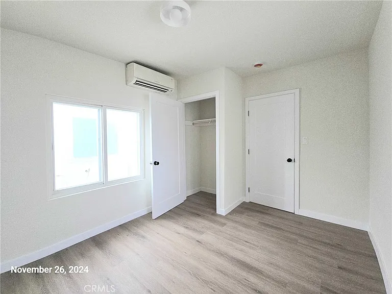 10916 S Inglewood Ave #1/2 — Photo 10
