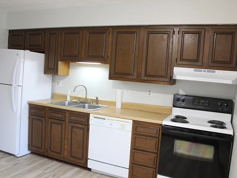 8613 Farmsfield Ct — Photo 5