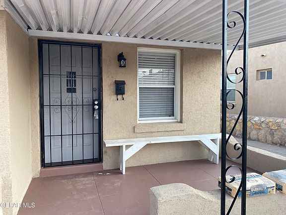 5th image of 3516 Sacramento Ave