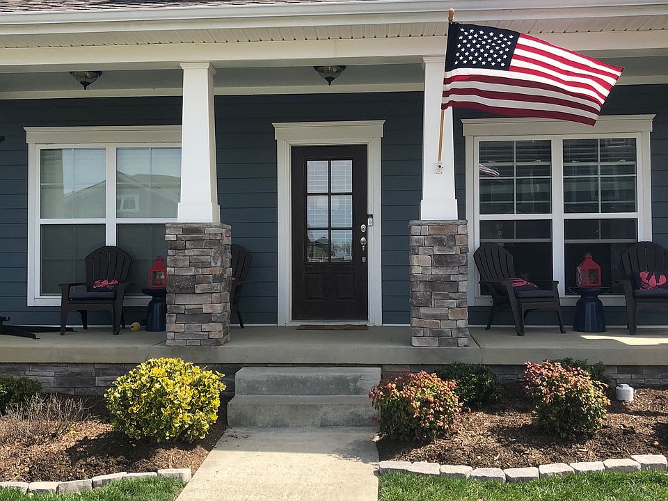 1st image of 758 Westcott Ln