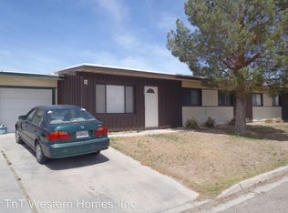 527 Oasis Dr, Ridgecrest, CA 93555