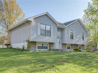 500 Broadway St, Grain Valley, MO 64029