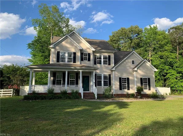 2351 Lake Cohoon Rd, Suffolk, VA 23434