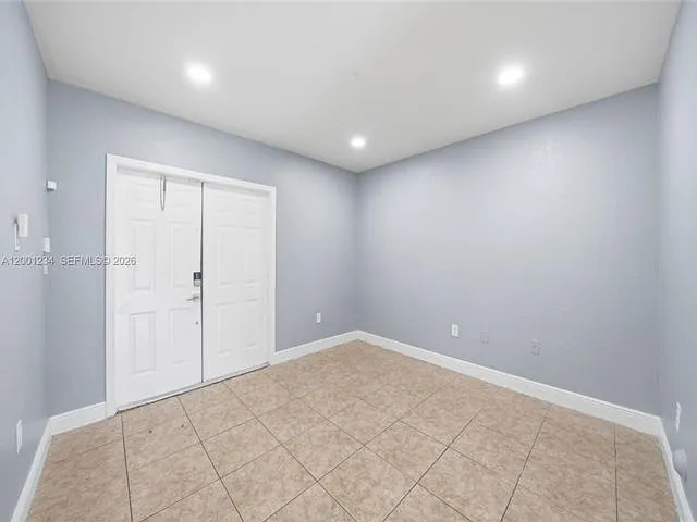902 SW 8th Pl — Photo 13