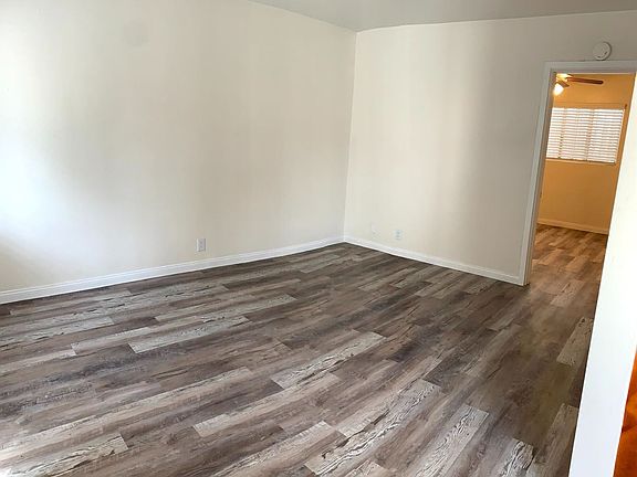 2nd image of 1133 Raymond Ave #2