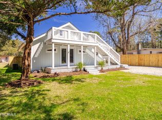 139 Conway Rd, Beaufort, NC 28516