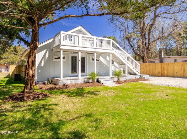 139 Conway Road, Beaufort, NC 28516