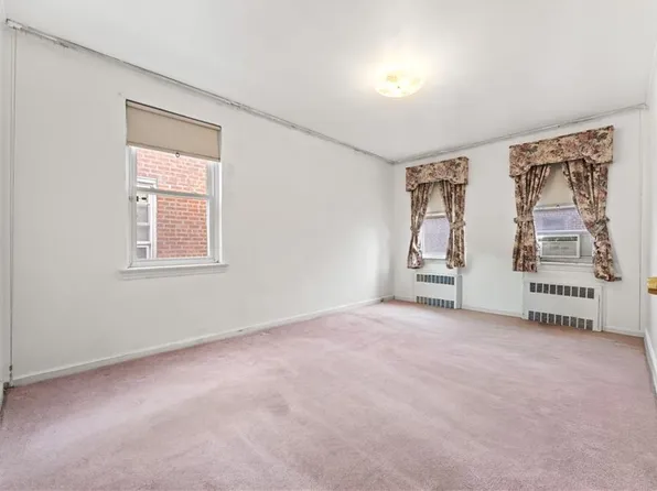 3806 Quentin Road image 15 of 37