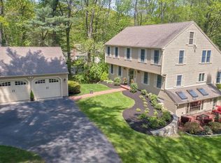 10 Heather Dr, Cohasset, MA 02025
