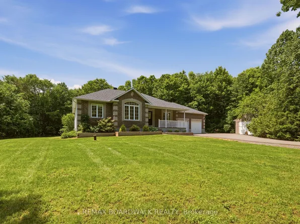 289 Timberwood Dr, Beckwith, ON K7C 0C4