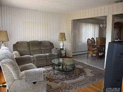 5th image of 24 Lucille Ave