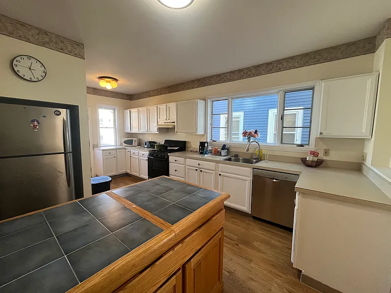225 Highland Ave #1 — Photo 1