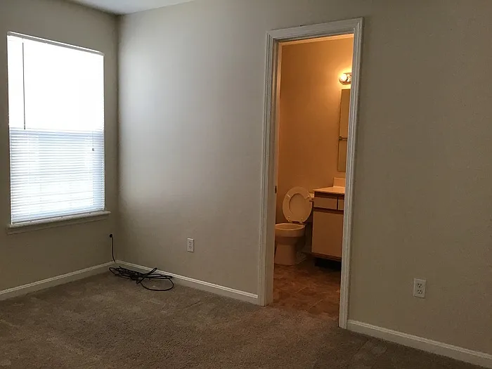 6474 Titania Dr — Photo 17