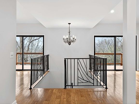 4th image of 116 Harpeth Trace Ct