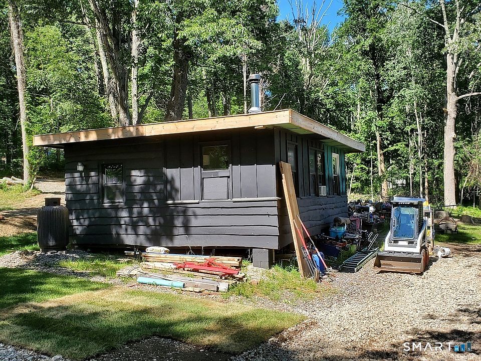 1st image of 181 Paradise Drive