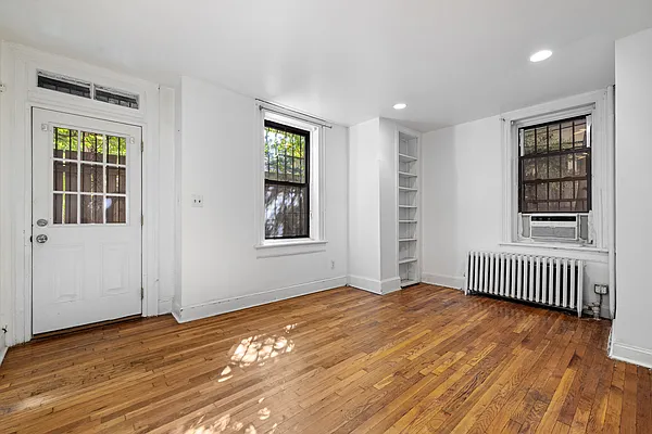 Rented by Corcoran | media 8