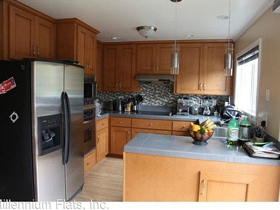2nd image of 310 Carlos Ave