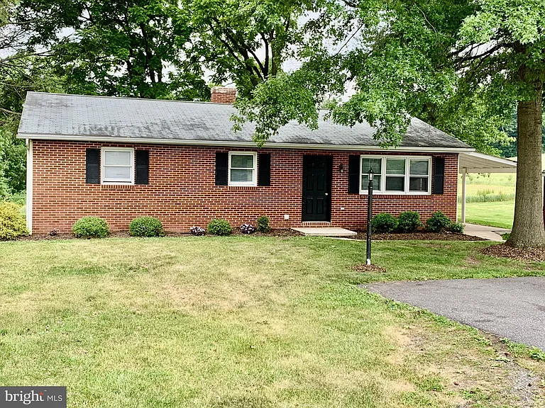 691 Alleghenyville Rd — Photo 1