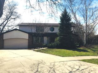 1539 S Yale Ave, Arlington Heights, IL 60005