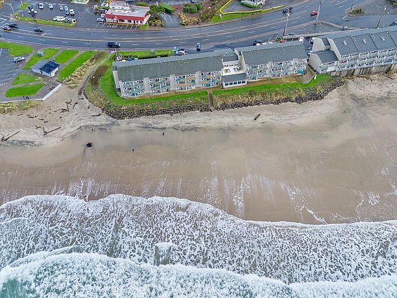 2nd image of 171 SW Highway 101 #119