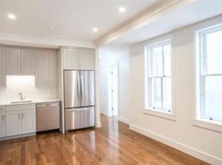 11 1/2 Temple St #12A, Boston, MA 02114