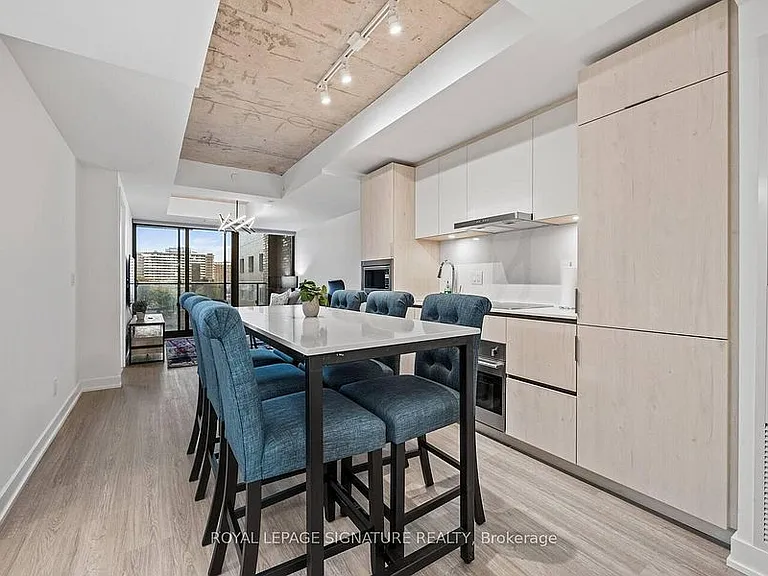 47 Mutual St #506 — Photo 14
