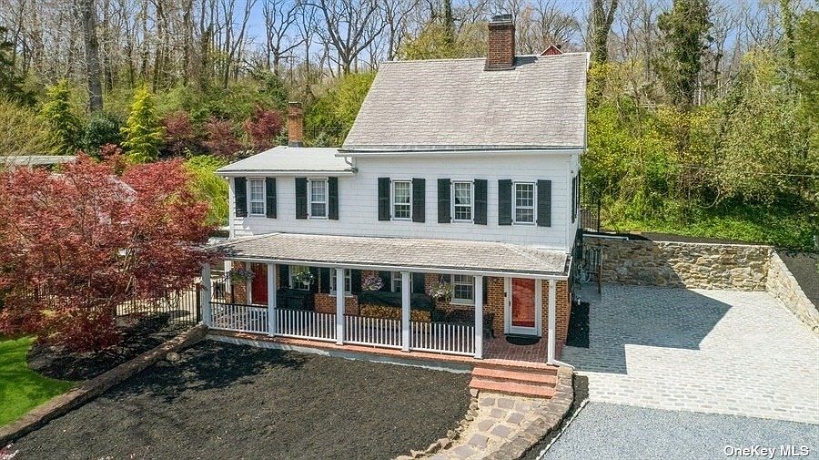 264 Landing Ave, Smithtown, NY 11787 MLS 3461409 Zillow