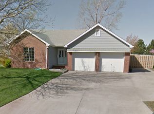 2903 Toalson Ave, Dodge City, KS 67801
