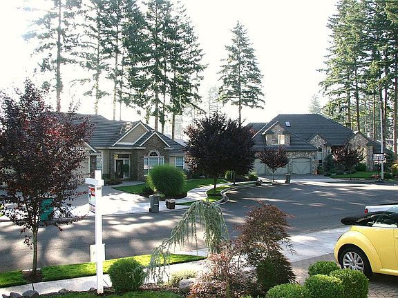 5th image of 1208 NE 146th Ave