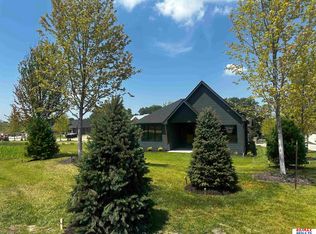 20101 W St, Omaha, NE 68135