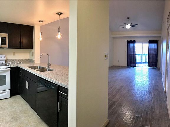 2nd image of 485 SW 113th Way #485