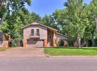 3020 NE Kingsbriar Dr, Lawton, OK 73507