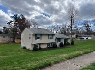 13 Reene Ln, Wallingford, CT 06492