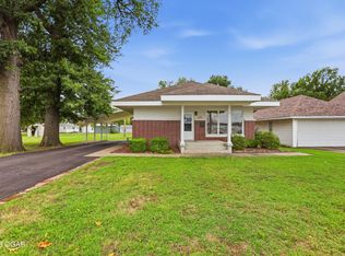 105 W 13th St, Lamar, MO 64759