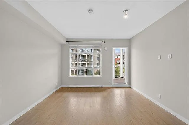 20211 66th Ave #D202 — Photo 12
