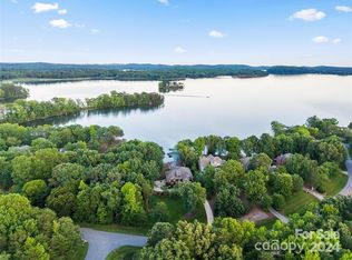 163 Lakewood Ct, New London, NC 28127